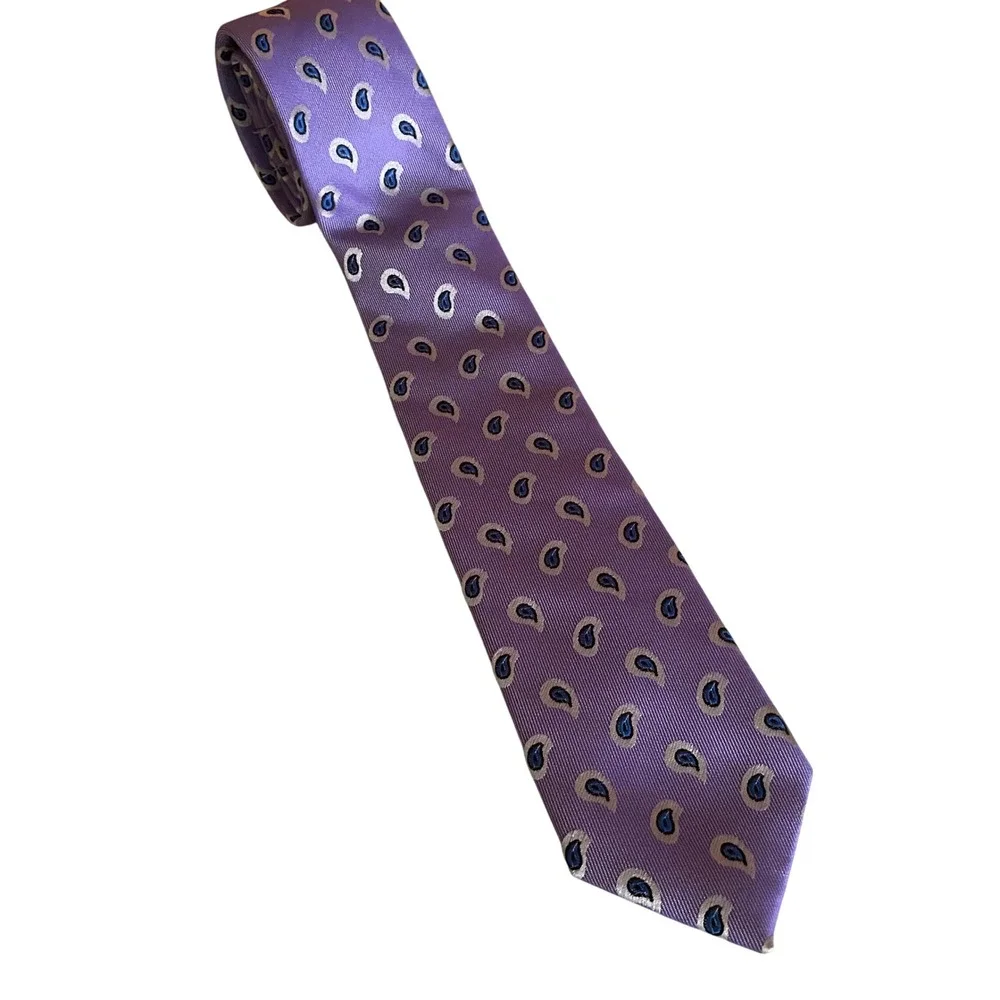 Lauren Ralph Lauren Men's Tie Lavender Purple Blue Silver Paisley Necktie